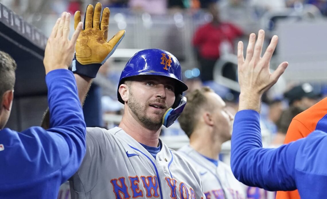 Pete Alonso homers twice in Mets win over Marlins