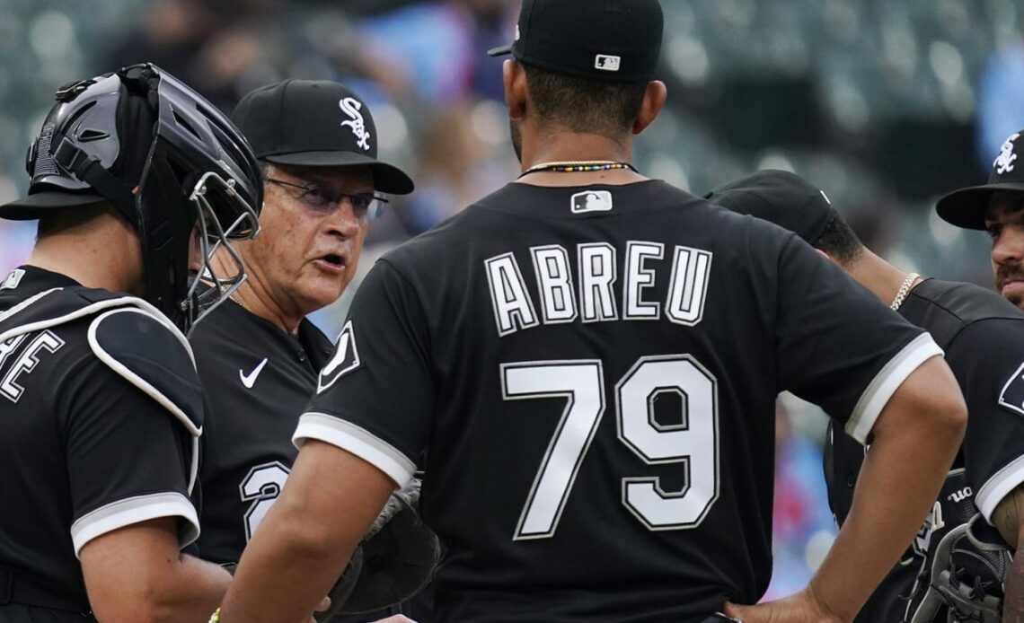Tony La Russa, White Sox discuss chants from home fans