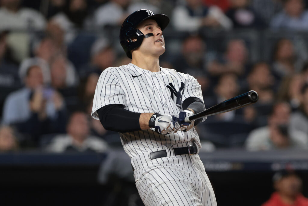 Yankees To Make Qualifying Offer To Anthony Rizzo